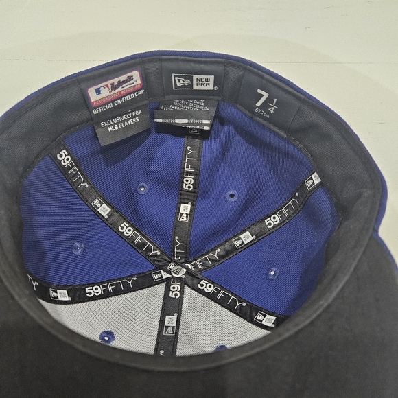 Los Angeles Dodgers Blue 59FIFTY Fitted Cap - Picture 6 of 9